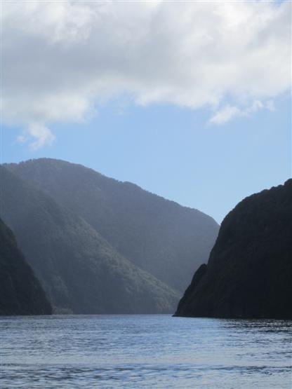 Look! Some mountains and water!